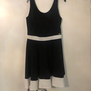 Guess M dress